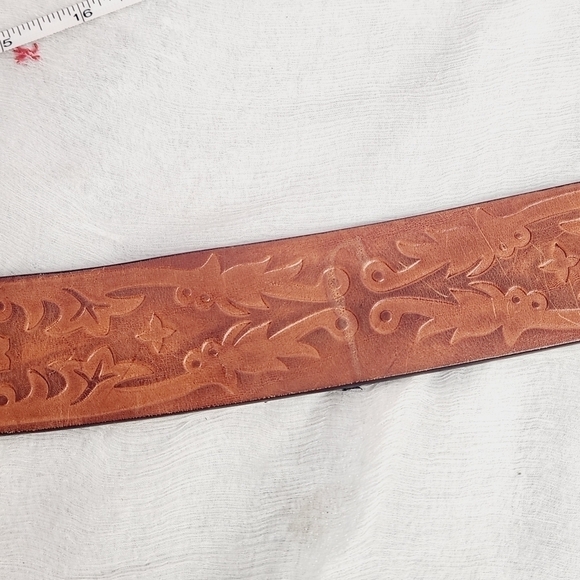 UNBRANDED Carved design Vintage Leather Belt and Brass Double Tine Buckle 36